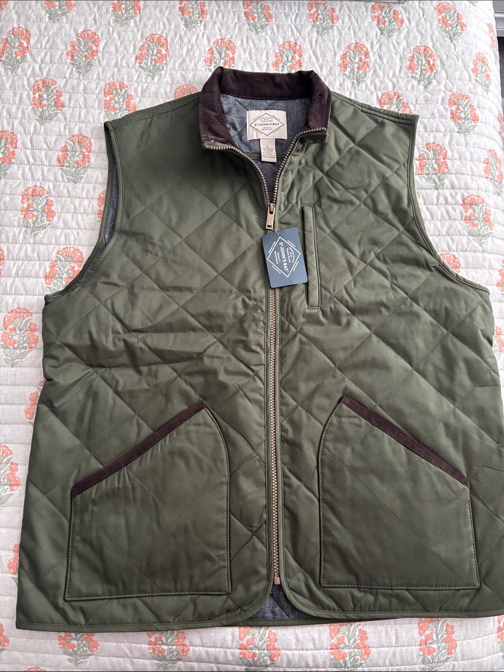 St. John’s Bay Olive Green Quilted Men's Vest with Brown Trim
